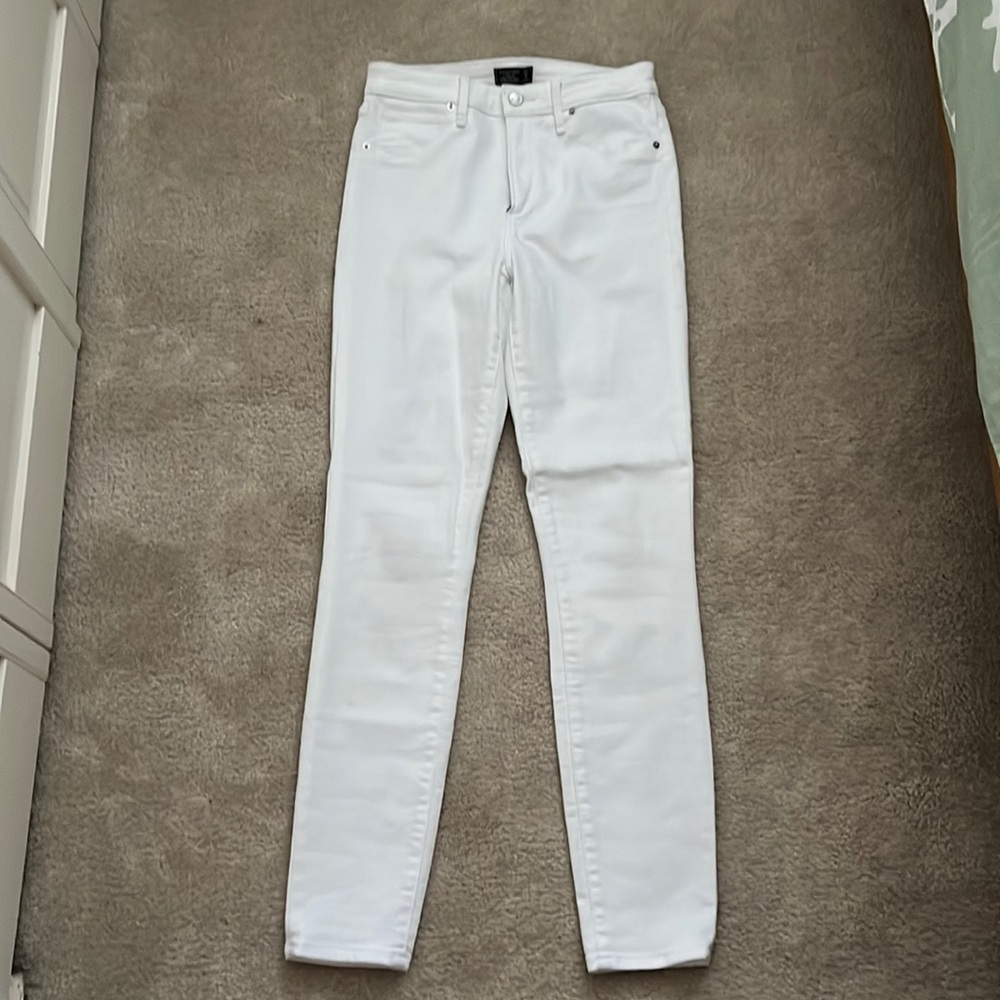 Abercrombie & Fitch “Simone High Rise Super Skinny” Jeans